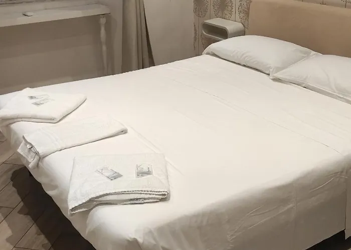 בית הארחה Vatican Beauty 3 Minuti Dai Musei Vaticani רומא